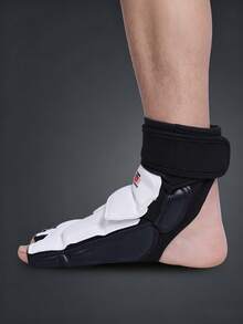2PCS Breathable Shock Absorption Taekwondo Hand Gloves And Foot Guards For Training Competition Fighting Protective Gear - Black and White - View 2