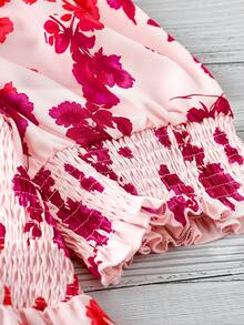 Linhara Square Neck Puff Sleeve Vintage Ditsy Floral Waist Cinched Shorts Plus Size Blouse - Pink - View 4