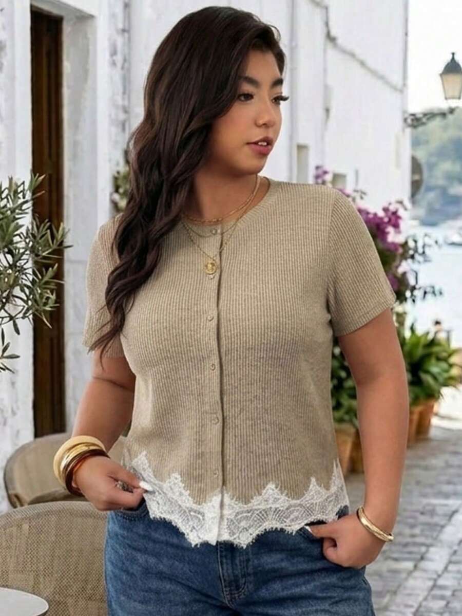 SHEIN Frenchy 大码女式夏季休闲简约条纹T恤 - 卡其色 - 查看 1