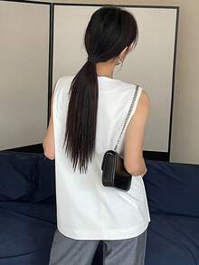 DAZY Women's Solid Color Crew Neck Slit Hem Casual Business Tank Top - White - View 5