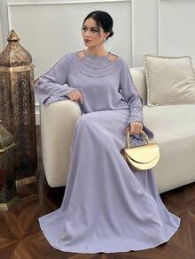 Yasmyna Women's Elegant Shoulder Cutout Flare Sleeve Contrast Lace Loose Arabic Style Dress - Purple - View 6