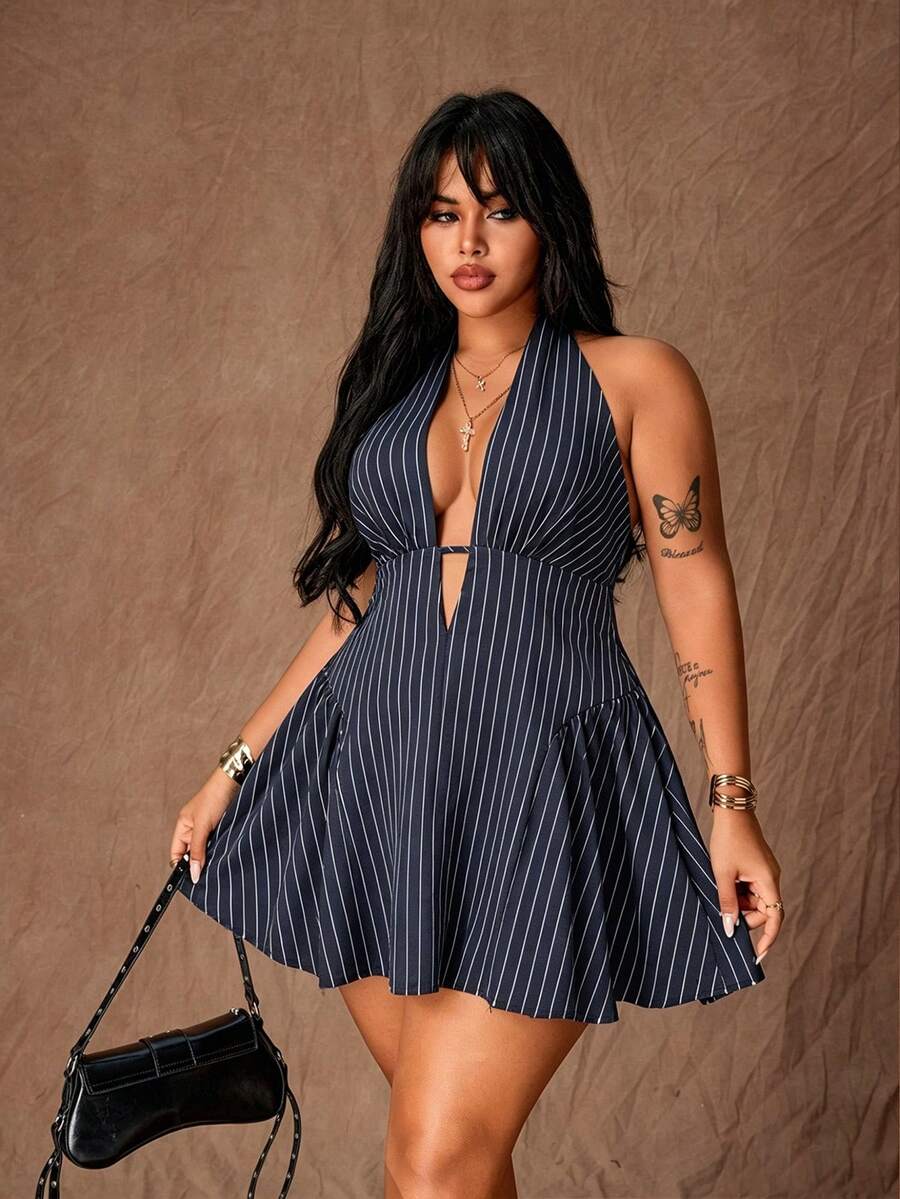 Rustia Gaun Mini A-Line Seksi Bermotif Polkadot Model Halter Tie untuk Wanita Ukuran Plus - Navy Blue - View 1