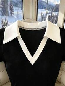 Franclia Women's Black And White Patchwork Knit Shirt,Summer Effortless Chic V-Neck Asymmetrical Hem Short-Sleeve Top,School Back-To-School Office Work Attire - Black and White - View 5