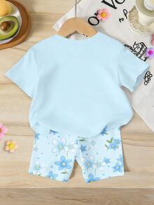 Elladie kids 一套女童休闲甜美可爱卡通公主夏季套装，蓝色卡通皇冠公主印花T恤搭配蓝色碎花短裤，公主风宽松圆领短袖T恤和短裤，适合春夏日常、度假、节日穿着，清新舒适。 - 彩色 - 查看 2