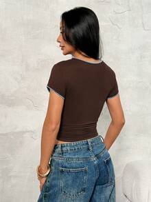 SHEIN PETITE 2026 Women's Contrast Trim Round Neck Short Sleeve T-Shirt,Dark Brown Coffee Chocolate Summer Casual Everyday Spring Top Versatile Y2k Top ,Petite Women - Chocolate Brown - View 2
