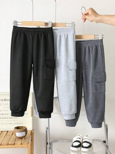 SHEIN Bộ 3 quần nỉ dài tay co giãn cho bé trai, quần thể thao trẻ em dễ phối đồ, phù hợp cho mùa xuân, thu và đông.