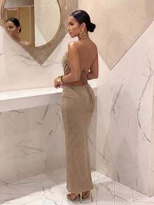 Slaydiva Women's Backless Halter Top And Skirt 2 Pieces Set - Khaki - View 2