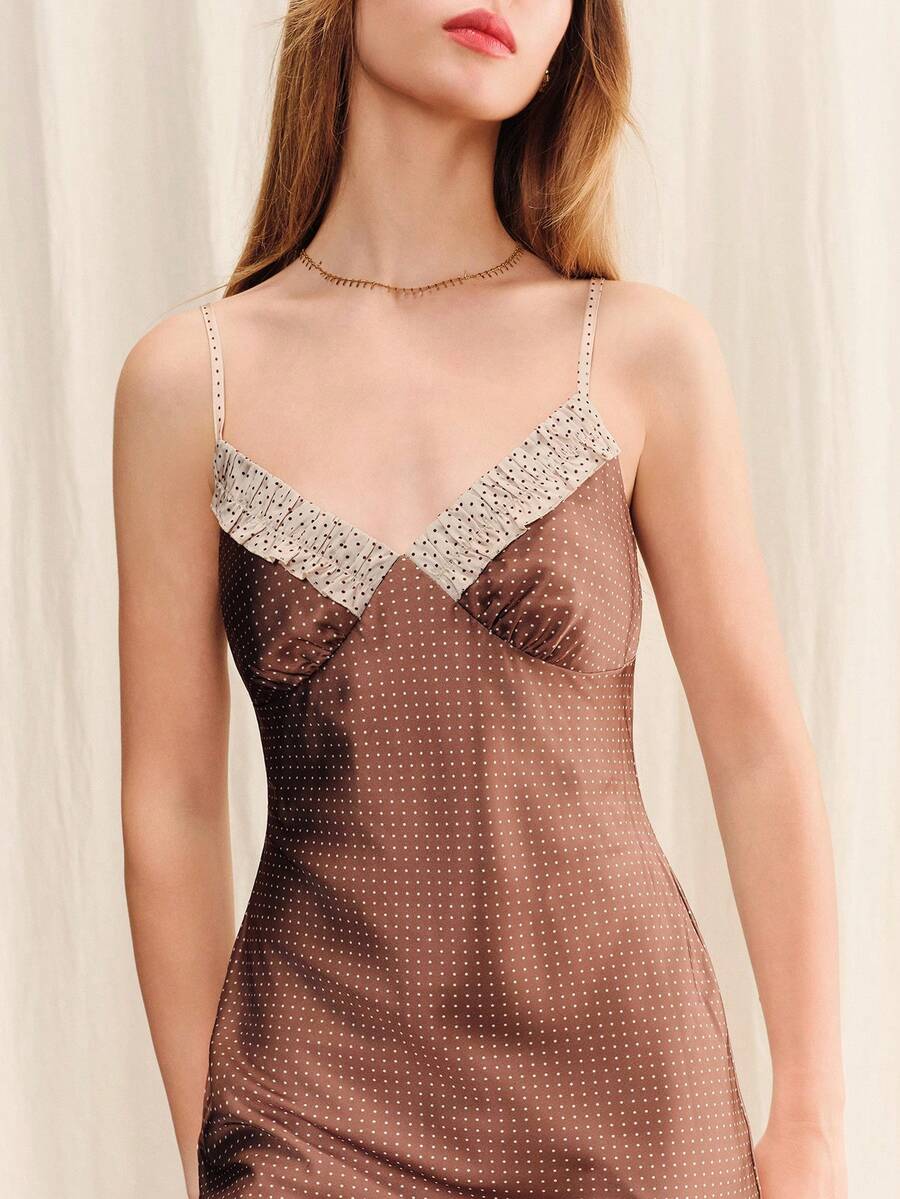 lacRébo Đầm midi satin màu nâu chấm bi màu kem, dây đeo mảnh và chi tiết bèo nhún tương phản. Đầm kiểu Pháp thanh lịch, đầm lãng mạn, đầm dạ hội, đầm dự tiệc. - Cà phê - Xem 1
