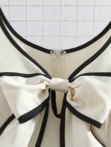 SHEIN Franclia 夏季女裝洋裝，六月節慶、外出穿搭洋裝，海灘度假、假期出遊穿搭，黑色滾邊對比色設計，白色洋裝，蝴蝶結肩帶洋裝，無袖素色洋裝 - 杏色 - 查看 6