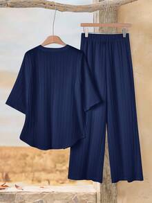 Rusticease Women's Simple Solid Color Textured Fabric Notch Collar Top And Wide Leg Pants Set, Casual Vacation Daily Commute Versatile - Navy Blue - View 2