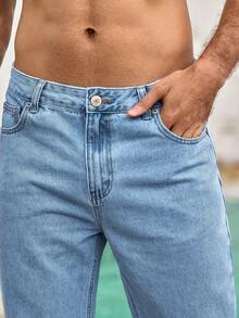 Mercer Haus Men Cotton Slant Pocket Straight Leg Jeans - Light Wash - View 6