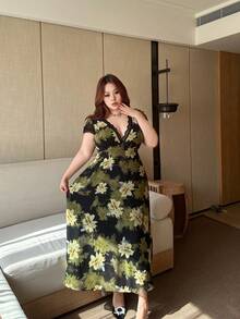Vibekara Đầm voan chiffon in hoa, cổ chữ V, viền ren, dáng suông. - Màu vàng - Xem 4