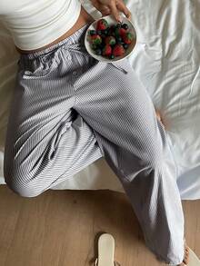 CovetEZ 女士休闲条纹抽绳腰裤，适合休闲、度假、居家和沙滩穿着 - 黑色 - 查看 7