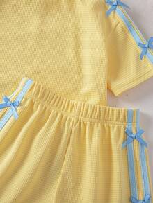 SHEIN 2pcs Young Girl Knitted Solid Color Round Neck Casual T-Shirt And Shorts Set - Yellow - View 7