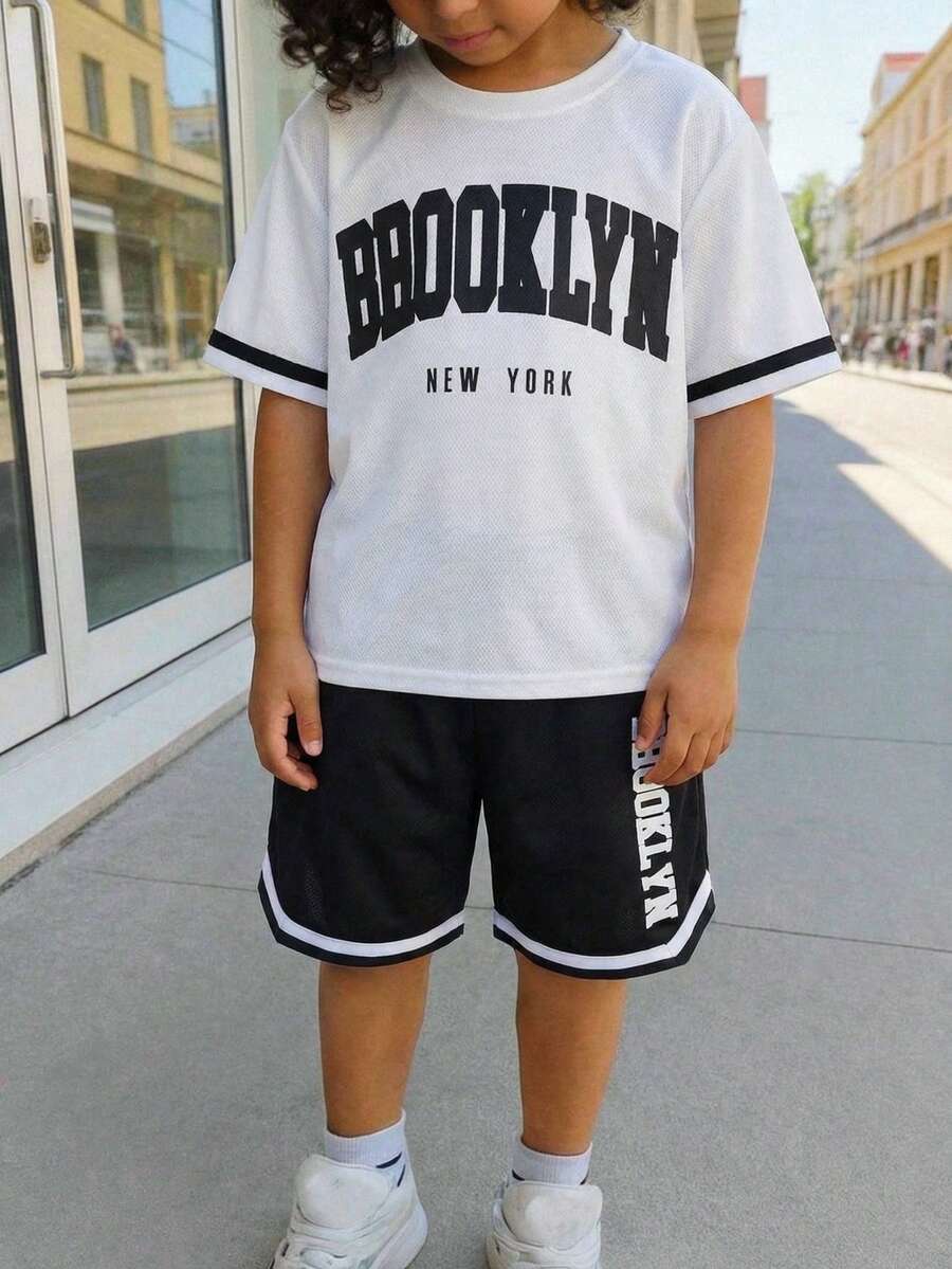 SHEIN Tween Boy Letter Print Casual Sporty Round Neck Short Sleeve T-Shirt And Shorts Set - White - View 1