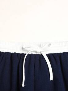 SHEIN 青少年女孩休閒百搭日常居家度假藍白對比滾邊寬鬆無袖圓領上衣T恤+寬腿長褲梭織套裝 - 藍色 - 查看 4