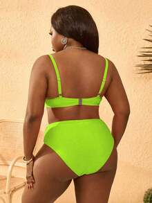 Slaydiva Plus Size Women's 2-Piece Solid Fuchsia Swimwear Set, Underwire Adjustable Strap High Waist Ruched Bottoms - Multicolor - View 2