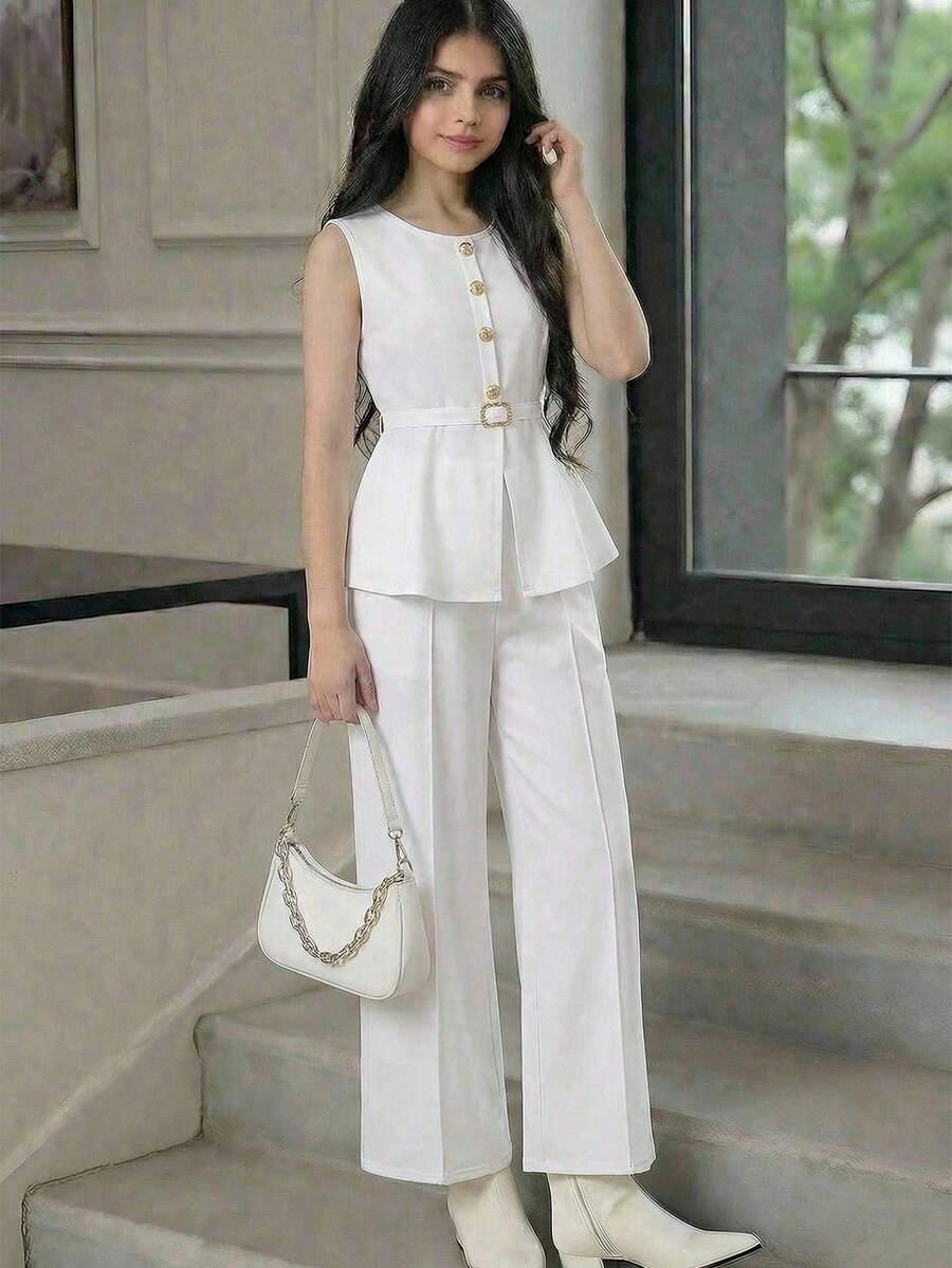 Bộ trang phục thanh lịch 2 món cho thiếu nữ: Áo trắng không tay cài cúc vàng, thắt lưng trắng và quần ống rộng. - trắng - Xem 1
