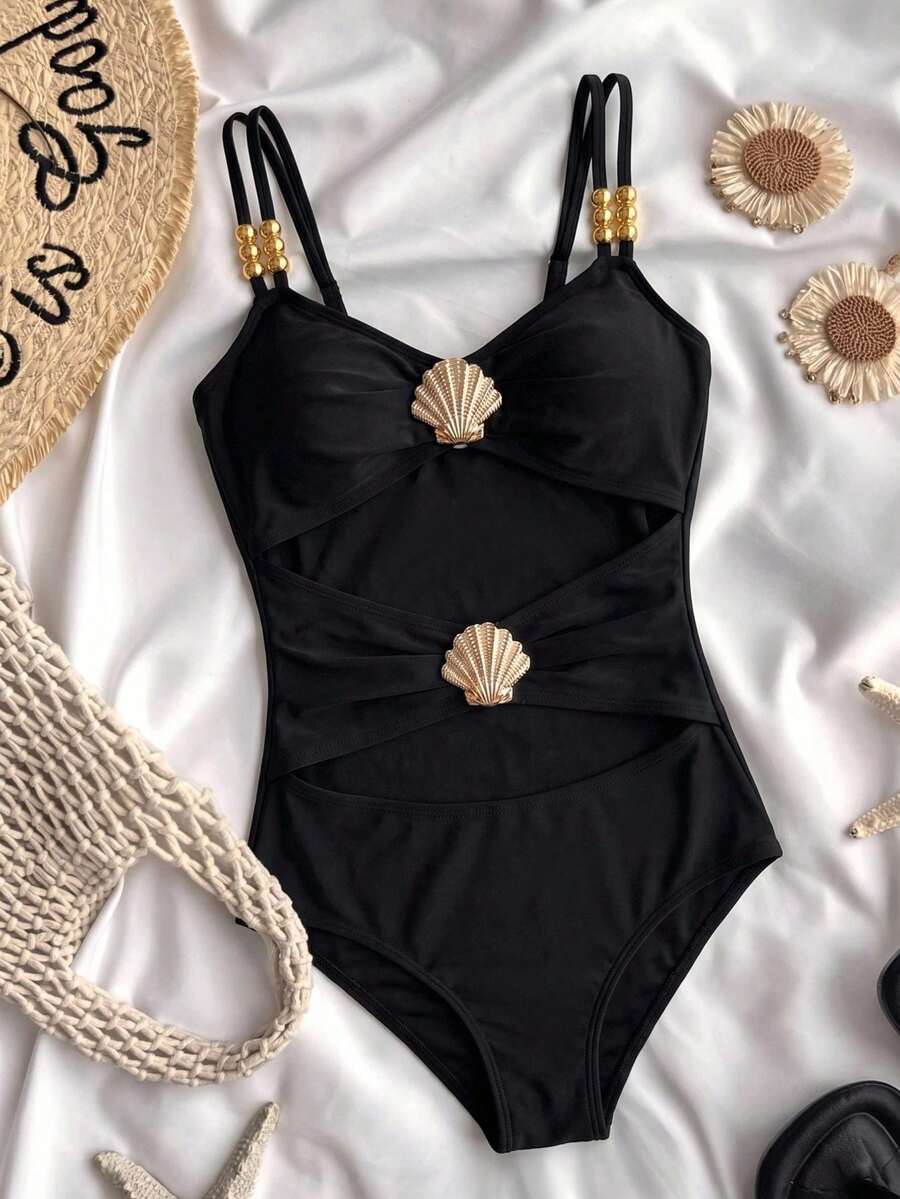 SHEIN Bikini con cuello de halter y ribete a rayas para adolescentes, traje de baño de una pieza con cuello en V de halter, textura de punto, concha metálica y flecos para vacaciones de verano en la playa, color negro simple - Negro - Ver 1