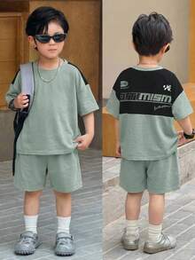 SHEIN 2pcs Young Boys Casual Street Printed Patchwork Short Sleeve Shirt And Shorts Outfit,Summer,Career Day,Back-To-School,Suitable For Daily Gathering - Mint Green - View 1