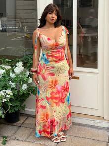 GalTyme Plus Size Plunging Neck Sleeveless Floral Print Dress, Summer Fashion Beach Vacation Yellow - Multicolor - View 7