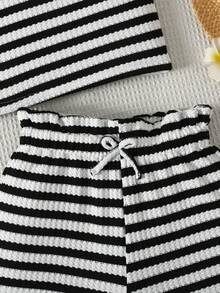 SHEIN Bộ đồ 2 món cho bé gái tuổi teen: Áo không tay kẻ sọc đen trắng và quần short dệt kim dáng rộng. - Đen và trắng - Xem 5