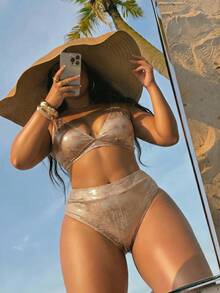 SHEIN Swim 大尺碼 2026 女款金色比基尼套裝，金屬面料深 V 領可調節肩帶高腰 2 件式泳衣，夏季海灘度假度假風波希米亞泳裝 - 金色 - 查看 2