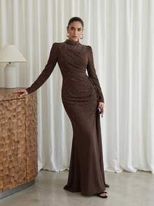 Modelyn Gaun Malam Panjang Wanita dengan Kerah Tegak untuk Pesta dan Pernikahan - Coffee Brown - View 3