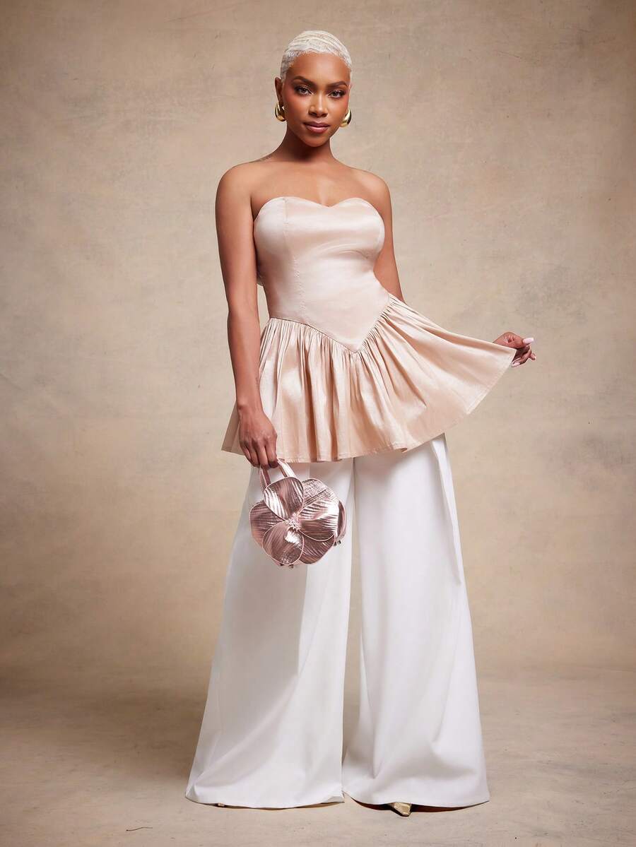 Vixey Áo peplum không dây vai, cổ chữ V, chất liệu taffeta trơn. - Màu be - Xem 1