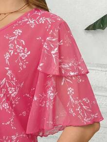 EMERY ROSE Plus Size Women V Neck Short Sleeve Floral Print Ruffle Tunic Blouse,Summer Outfits For Holiday,Vacation Women,Simple And Fashionable Everyday Wear - Hot Pink - View 4