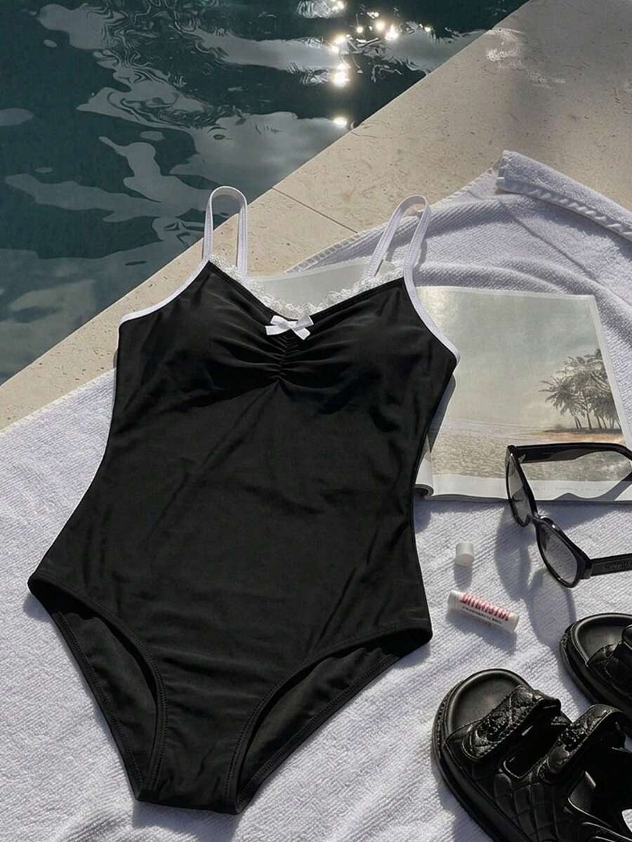 SHEIN 少女蕾丝拼接前褶皱蝴蝶结连体泳衣 - 黑與白 - 查看 1