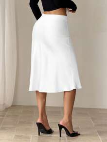 SHEIN PETITE Black High Waist Solid Color Skirt With Satin Texture Suitable For Dance And Daily Wear - White - View 2
