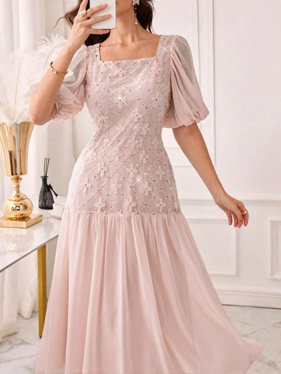 Modelyn Vestido de gasa con cuello cuadrado elegante azul francés, mangas de pétalo y bordado con efecto de empalme - Rosa - Ver 1