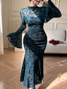 DAZY Women's Elegant Lace Pleated Fishtail Dress, Spring/Summer - Blue - View 1