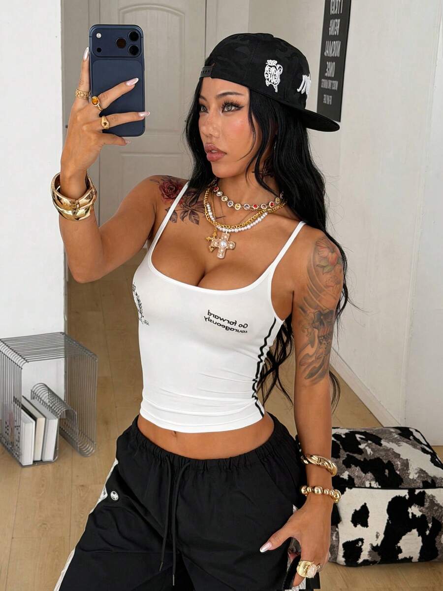 Coolane Áo croptop nữ phong cách đường phố Y2K với họa tiết số và viền tương phản. - trắng - Xem 1