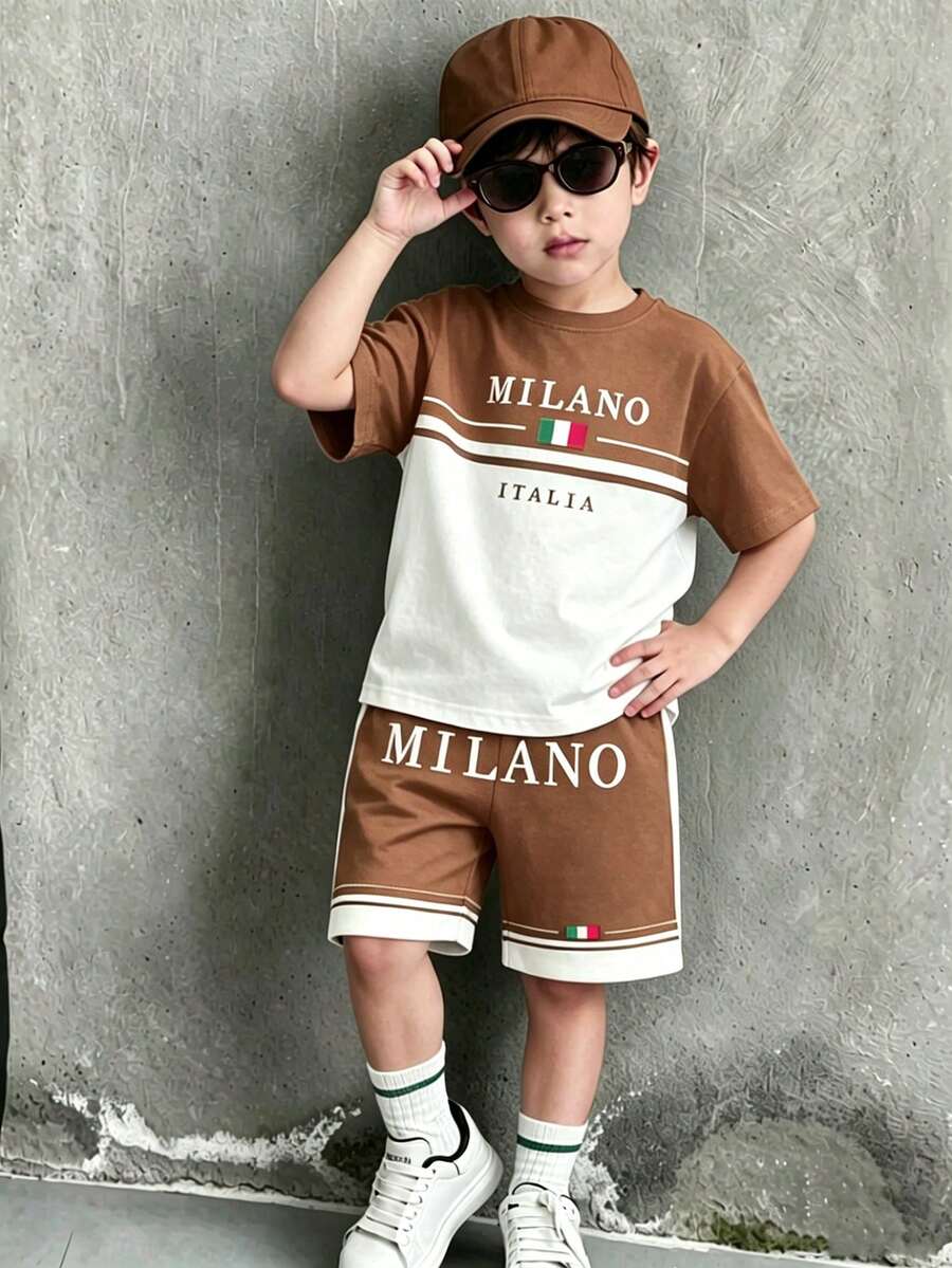 Bộ 2 món đồ thường ngày thoải mái, đa năng dành cho bé trai, áo thun ngắn tay mềm mại và quần short thể thao, phong cách đường phố cá tính với họa tiết chữ đen trắng tương phản, hoàn hảo cho mùa hè, mặc thường ngày, đi học, hoạt động ngoài trời, chụp ảnh, trường học, lễ hội, quà tặng. - Nhiều màu - Xem 1