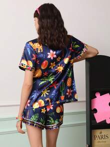 Chillnights Bộ đồ ngủ satin trẻ trung, năng động với họa tiết hổ và cây cỏ dành cho nữ. - Nhiều màu - Xem 2