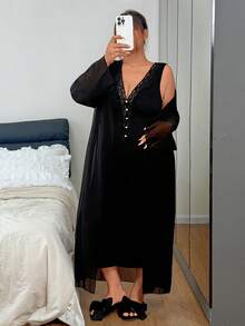 Dream Adore V-Neck Lace Patchwork Backless Tie Maxi Nightgown & Long Sleeve Sheer Robe Set With Belt, Plus Size - Black - View 3
