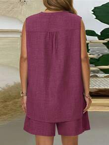 EMERY ROSE Plus Size Women's Solid Color Minimalist Daily Wear Sleeveless Top And Shorts 2-Piece Set,Summer Vacation - Redwood - View 2