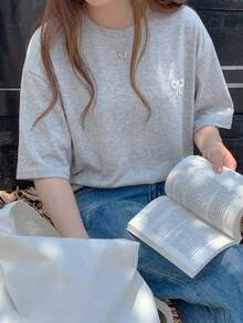 DAZY 女款蝴蝶結刺繡寬鬆短袖圓領T恤 夏季 - 灰色 - 查看 7