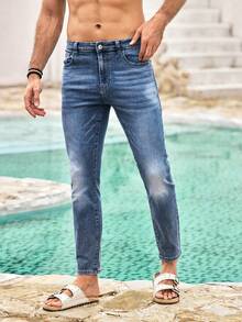 Men Slant Pocket Straight Leg Jeans - Light Wash - View 4