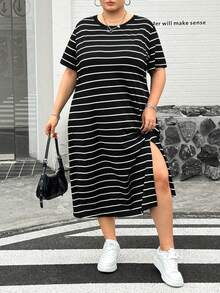 SHEIN CURVE+ Đầm ngắn tay kẻ sọc màu đen xẻ tà dài ngang gối, kiểu dáng thường ngày thoải mái, rộng rãi, thoải mái cho nữ mùa xuân hè, thích hợp mặc đi sân bay, phong cách cổ điển, đồng phục giáo viên, váy đi nhà thờ, trang phục mùa hè, đầm ôm dáng. - Đen và trắng - Xem 6