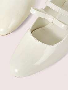 CUCCOO DOLLMOD Zapatos de mujer con punta redonda, de cuero patentado beige, con lazo y doble correa, tacón grueso, estilo Mary Jane, estilo universitario, lindo, dulce, tacones altos - Blanco roto - Ver 6
