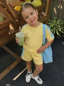 SHEIN 2pcs Young Girl Knitted Solid Color Round Neck Casual T-Shirt And Shorts Set - Yellow - View 3