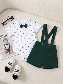 Màu xanh lá cây đậm