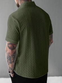 SLATEMANN Men's Summer Casual Fashionable Street Wear Textured Fabric Sequin Short Sleeve Shirt, Suitable For Daily Commute - Army Green - View 2