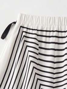 GlowEve CURVE Women's Elegant Commuter Black & White Geometric Embossed Pattern Asymmetric Hem Fitted Skirt, Spring/Summer - Black and White - View 3