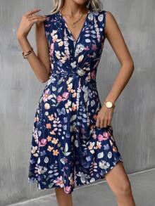 SHEIN Clasi 女士新款优雅V领收腰扭结针织A字中长连衣裙，夏季度假连衣裙 - 藏蓝色 - 查看 3
