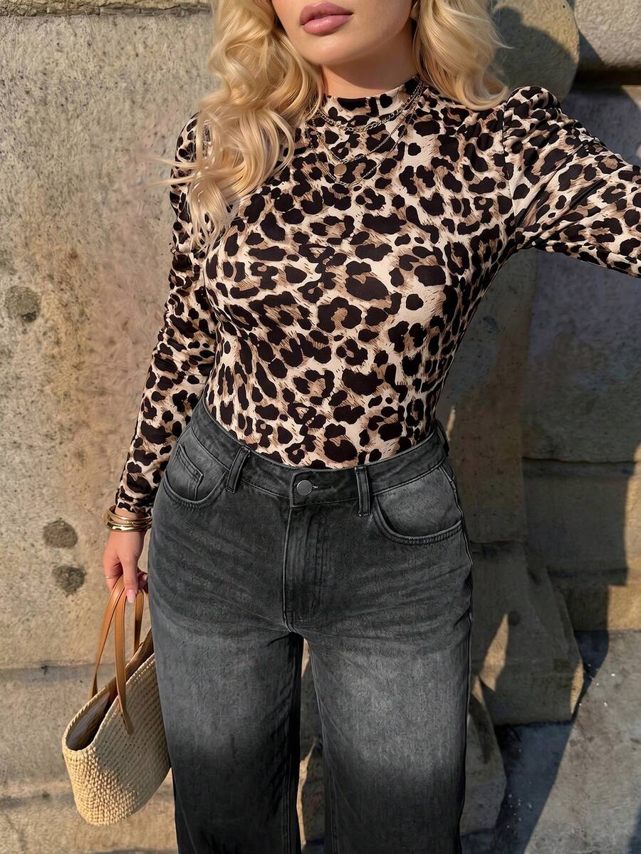 Dripcurv Plus Size Elegant High Collar Fitted Leopard Print Long Sleeve Base Layer T-Shirt - Multicolor - View 1