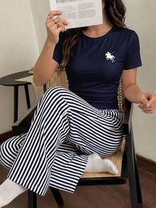 Màu xanh hải quân